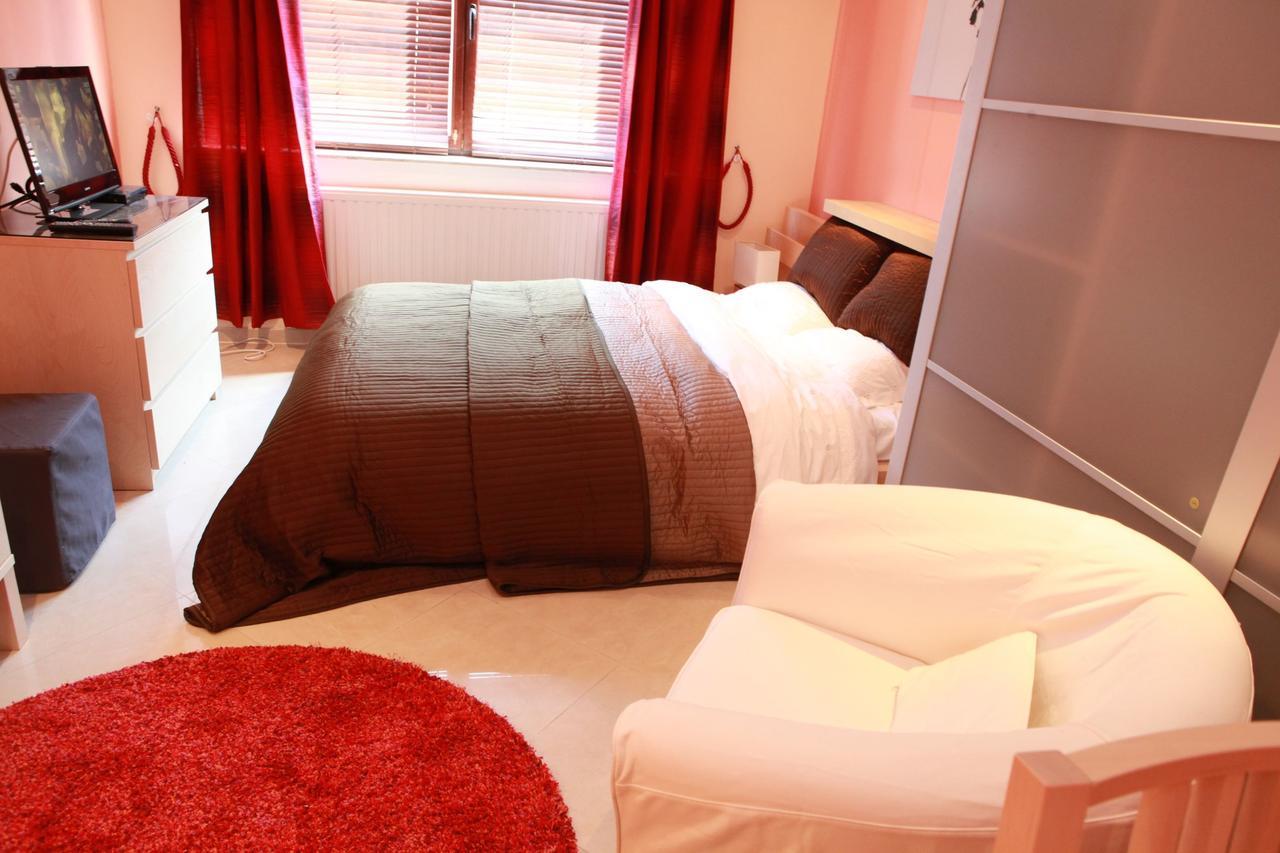 Residence La Fraisiere Anderlecht Luaran gambar